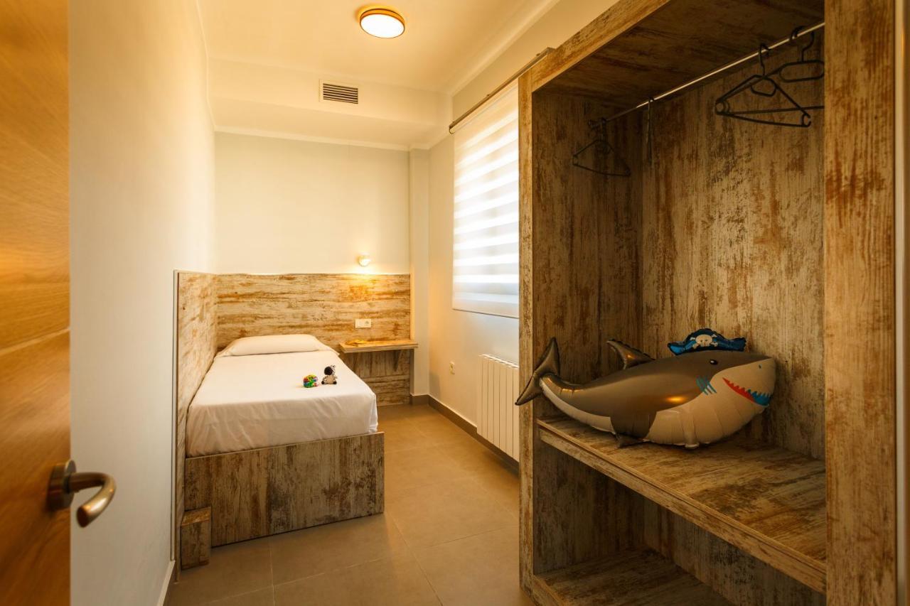 Apartamentos Turísticos Cúllar Vega Bagian luar foto